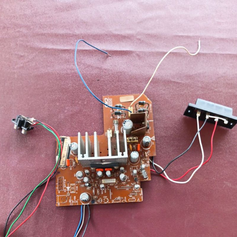 power bekas combo Polytron la4508