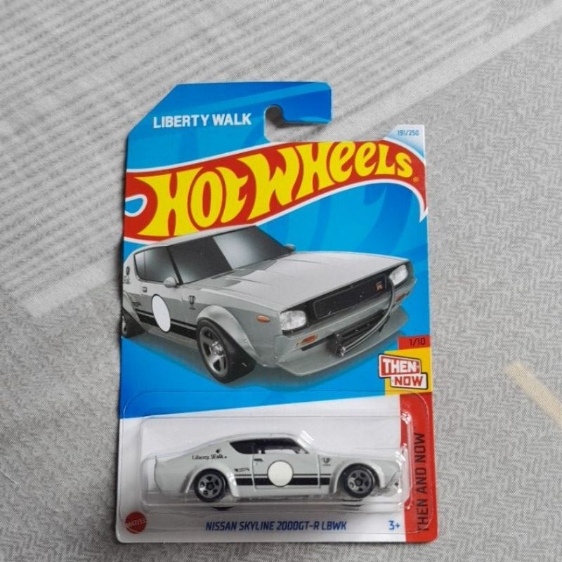 Hotwheels nissan skyline 2000GT lbwk