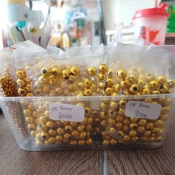 

Monte Mas Gold Beads