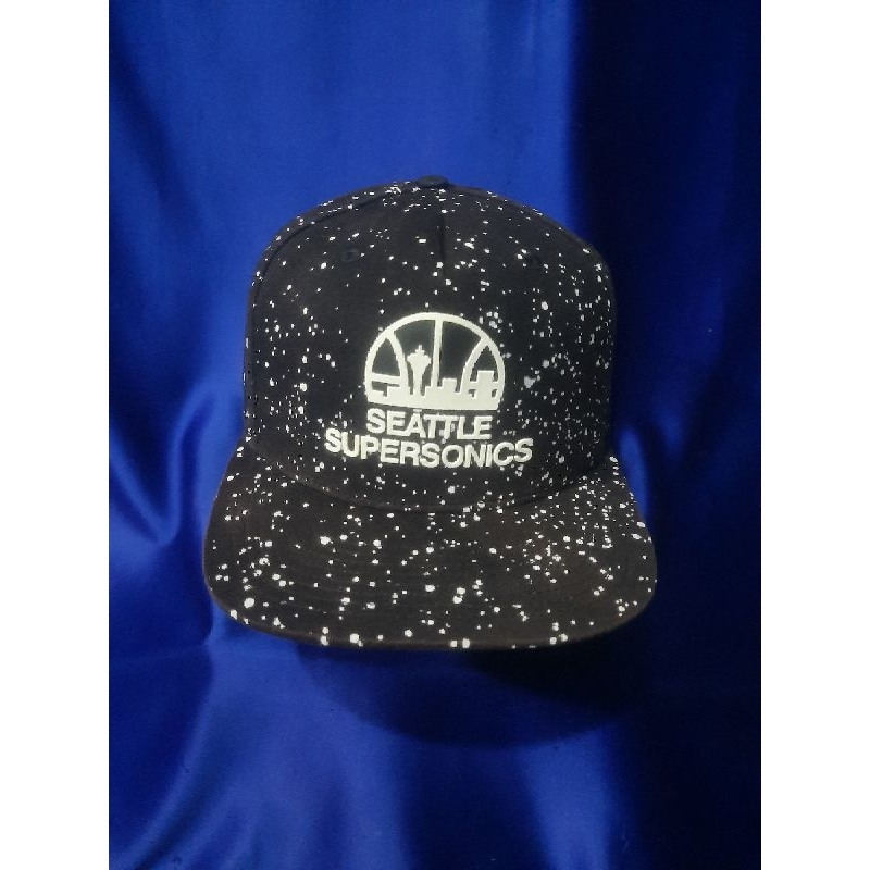 Topi Seattle Supersonics Hitam