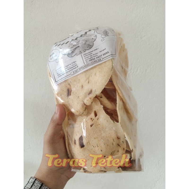 kerupuk bawang Rengat (mentari)