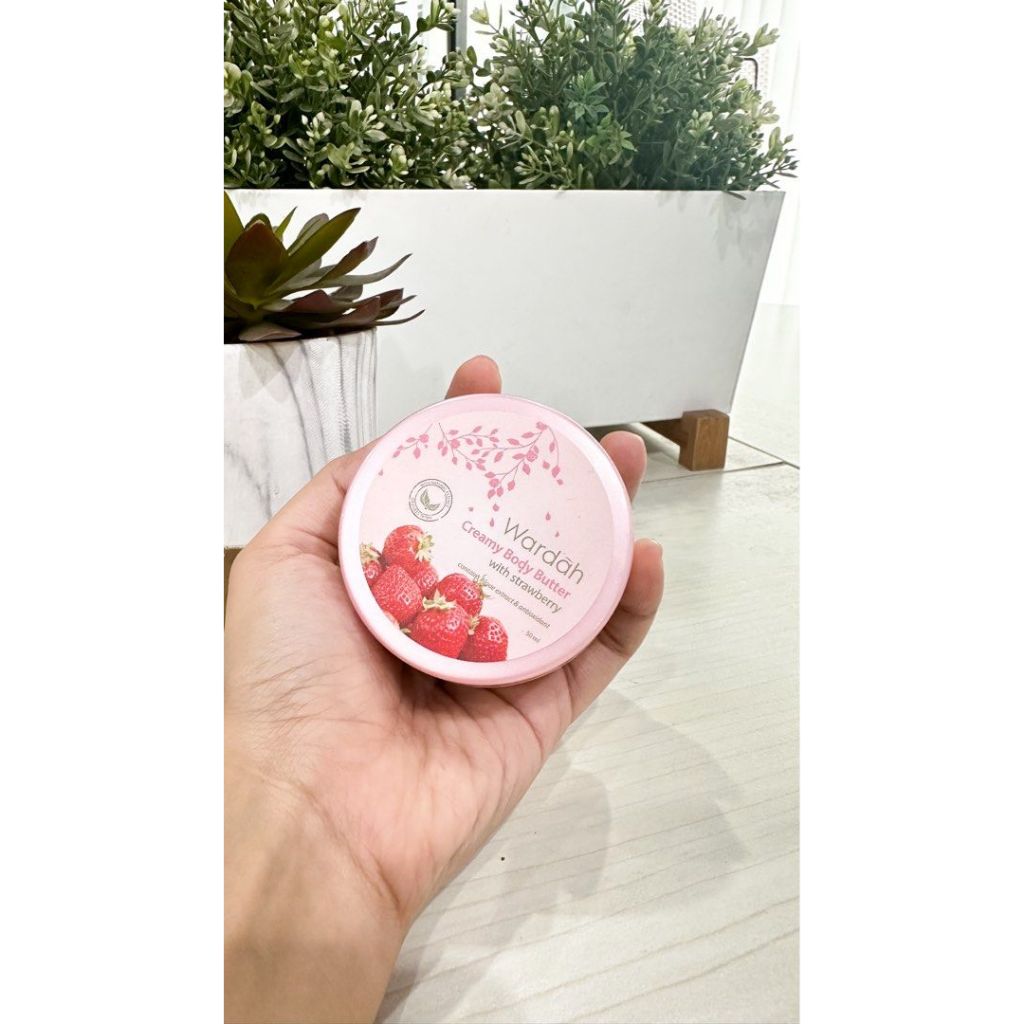 PRELOVED kondisi 99% Wardah Body Butter Strawberry 50ml