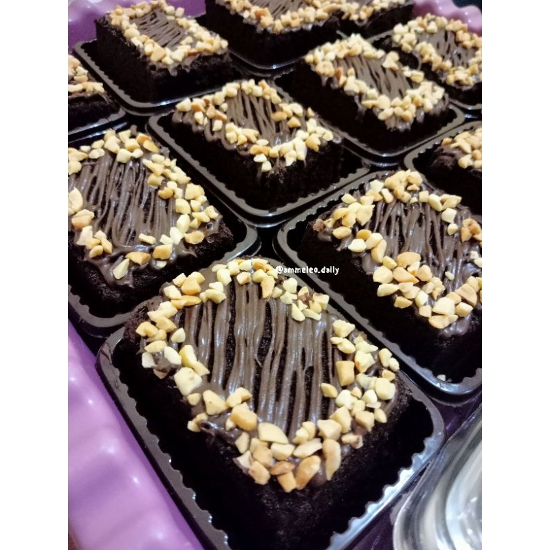

BROWNIES MINI / BROWNIES KUKUS MINI / BROWNIES CUSTOM / MINI CAKE/ MINI BROWNIES