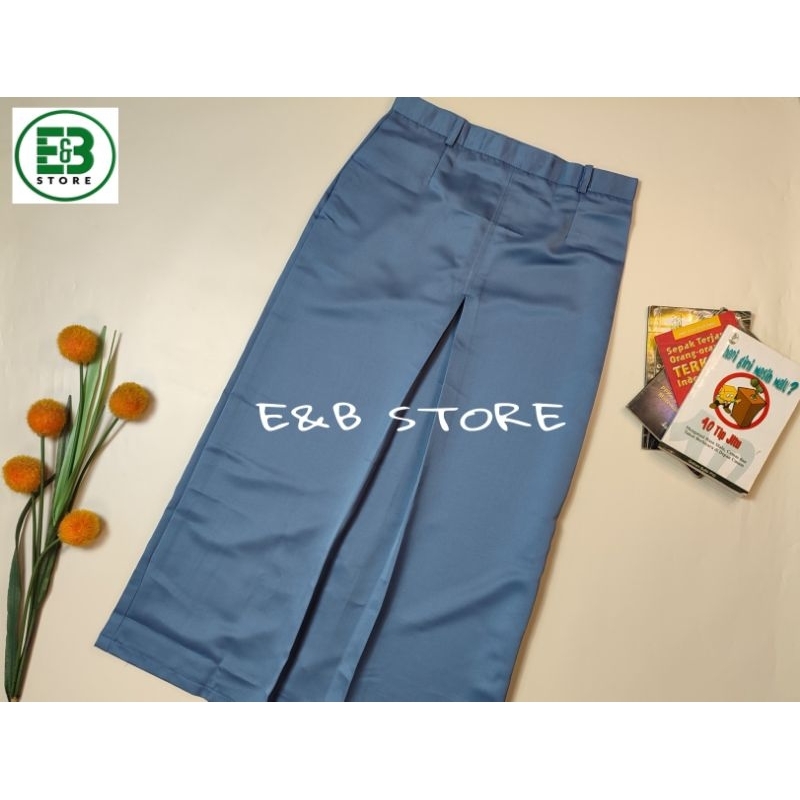 Rok Span Abu-abu Sma/Smk/Aliyah Belah Depan