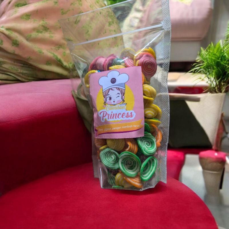 

KUPING GAJAH MINI RAINBOW ENAK LEZAT DAN NIKMAT
