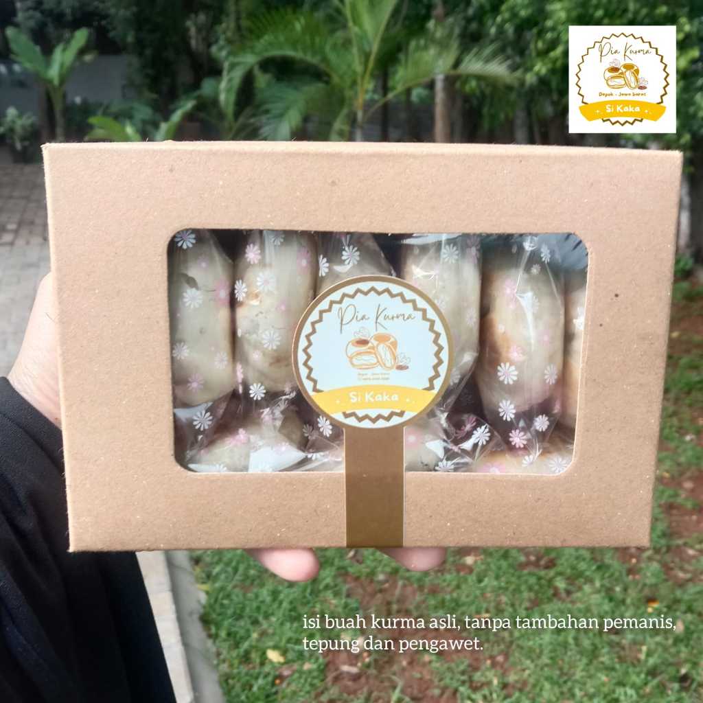 

Paket 12 pcs bakpia isi selai kurma - Oleh oleh haji dan umroh khas indonesia