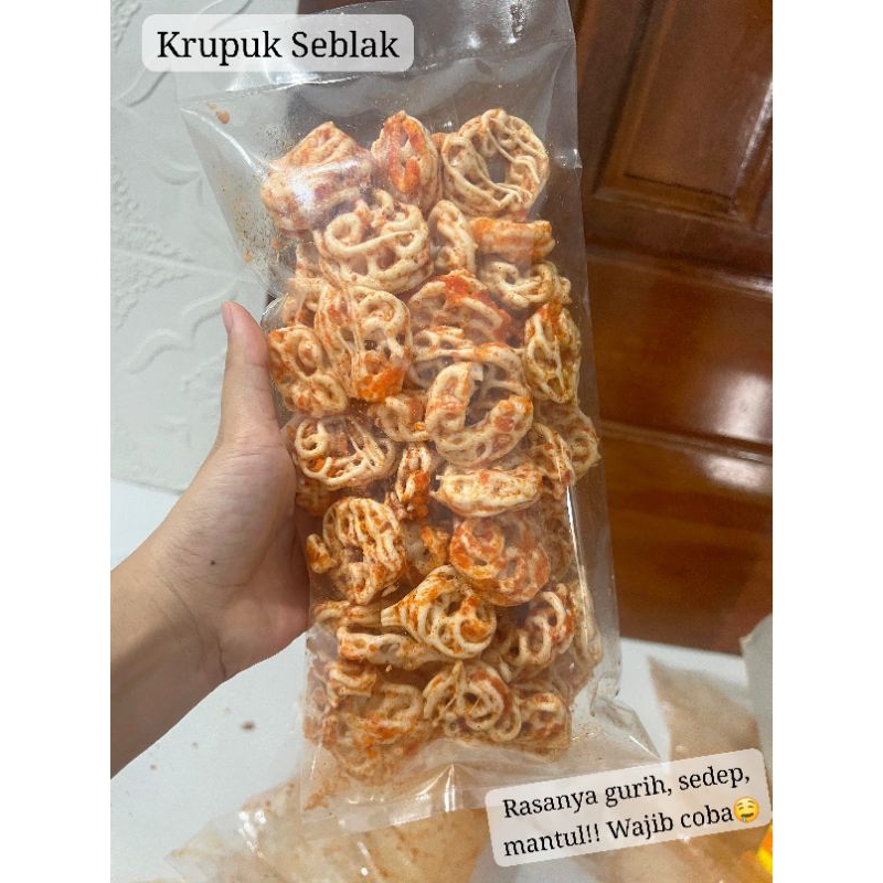 

MakananRingan/KrupukKeringRasanyaGurih