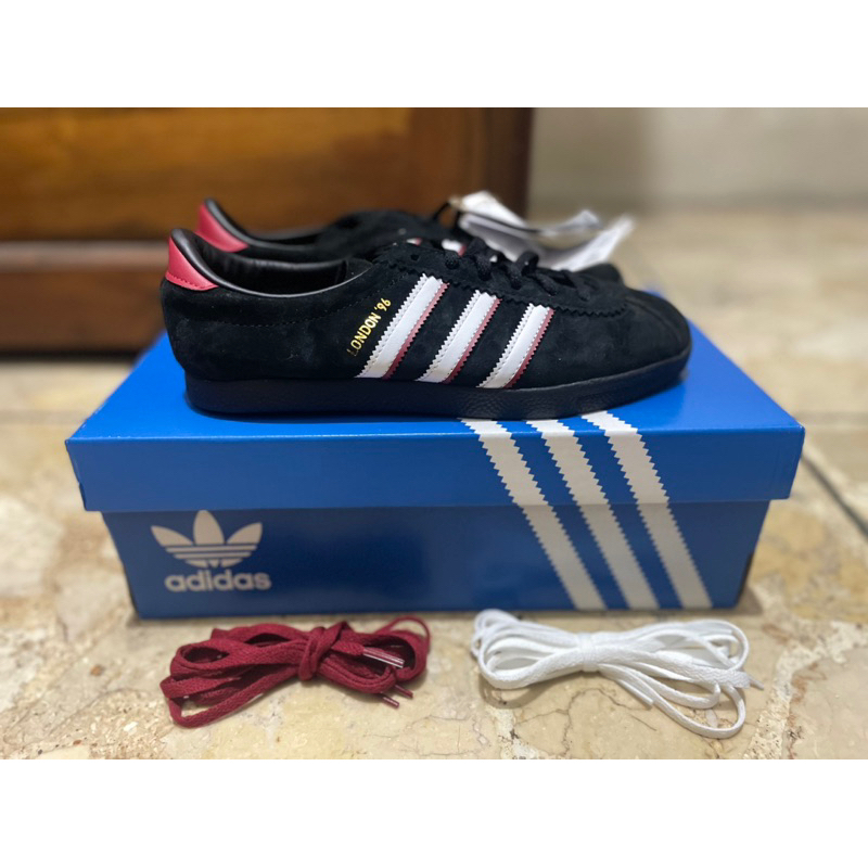 Adidas London 96 core black city series
