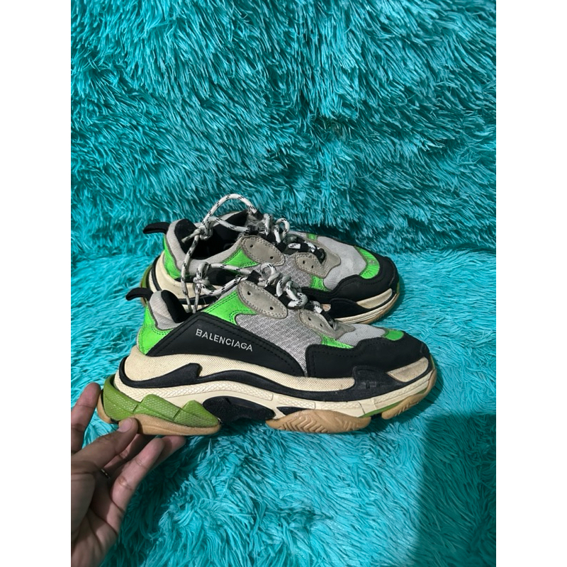 SEPATU BALENCIAGA Second