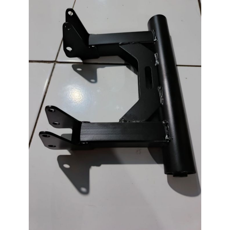 Engine mounting / arm mounting aerox & lexi custom