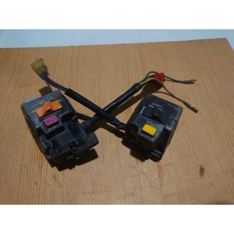 holder saklar tombol kanan kiri fizr force1 fiZ sigma Vega lama crypton original