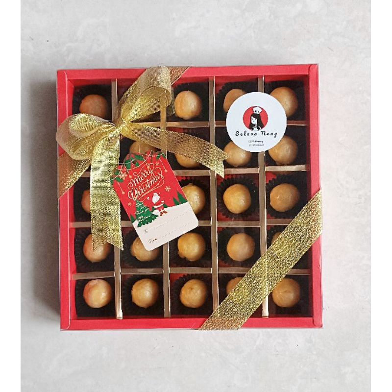 

Hampers Nastar / Hampers Natal / Hampers Imlek