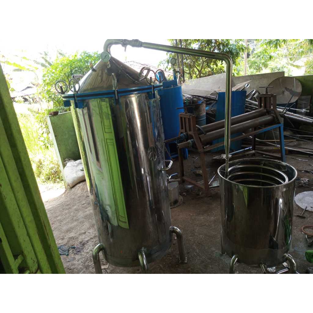 alat penyulingan minyak atsiri/alat destilasi penghasil minyak atsiri nilam dll