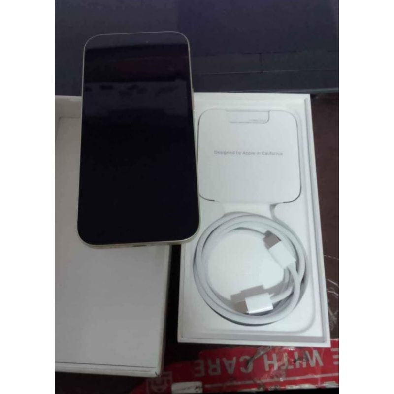 IPHONE 15 128 GB