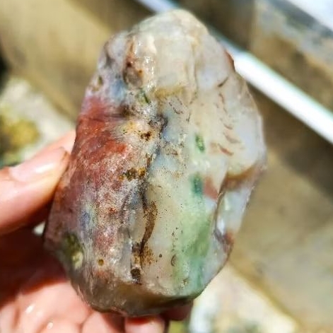 batu pancawarna klawing super semi kristal SP4