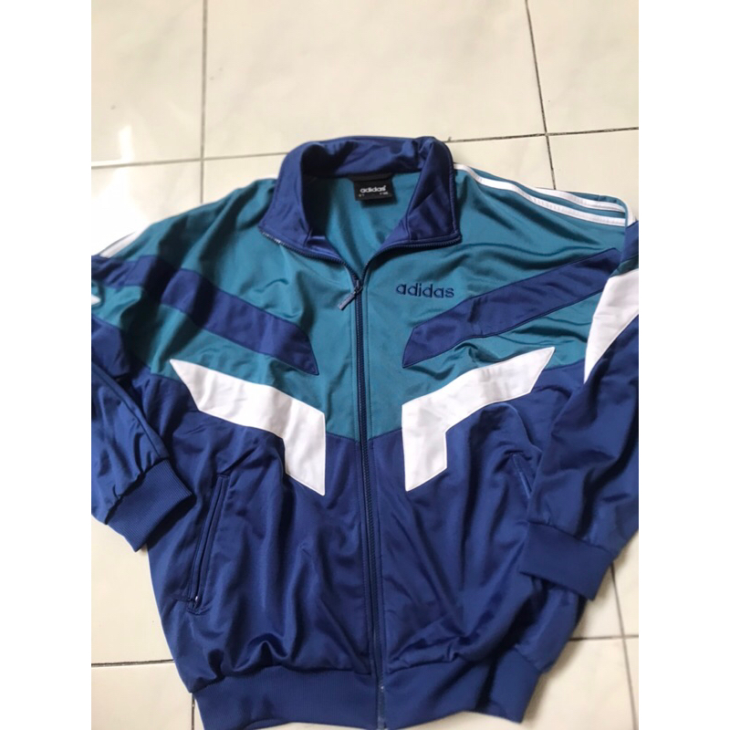 JAKET WINDBREAKER ADIDAS ORI