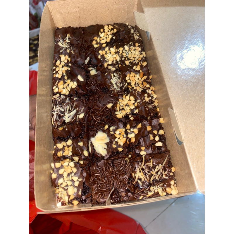 

Brownies fudgy besar