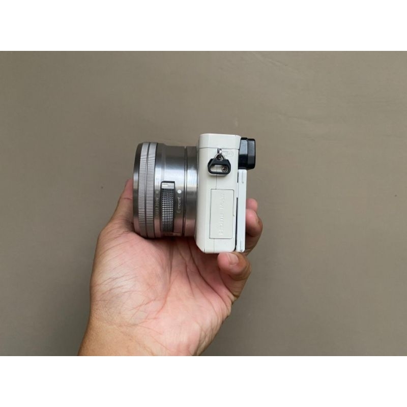 SONY A6000 LENSA KIT