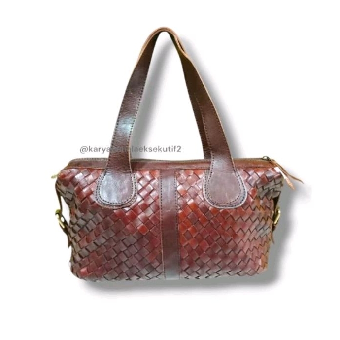 Tas anyam kulit asli/Tas wanita/Tas anyam/Tas kulit *karyapahalaeksekutif2*