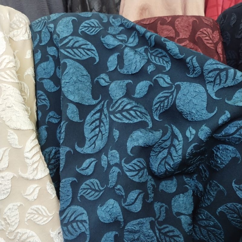 da ( COD) Bahan kain jaguar Embos premium/kain jaguard Embos motif daun terbaru/bahan kain dress,