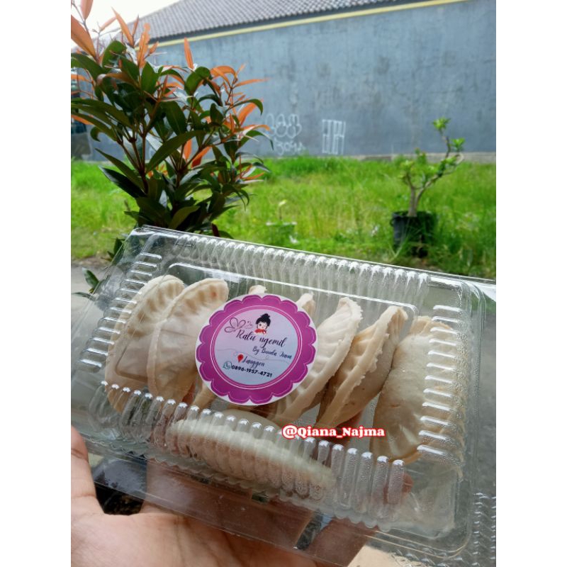 

cireng isi ayam suwir