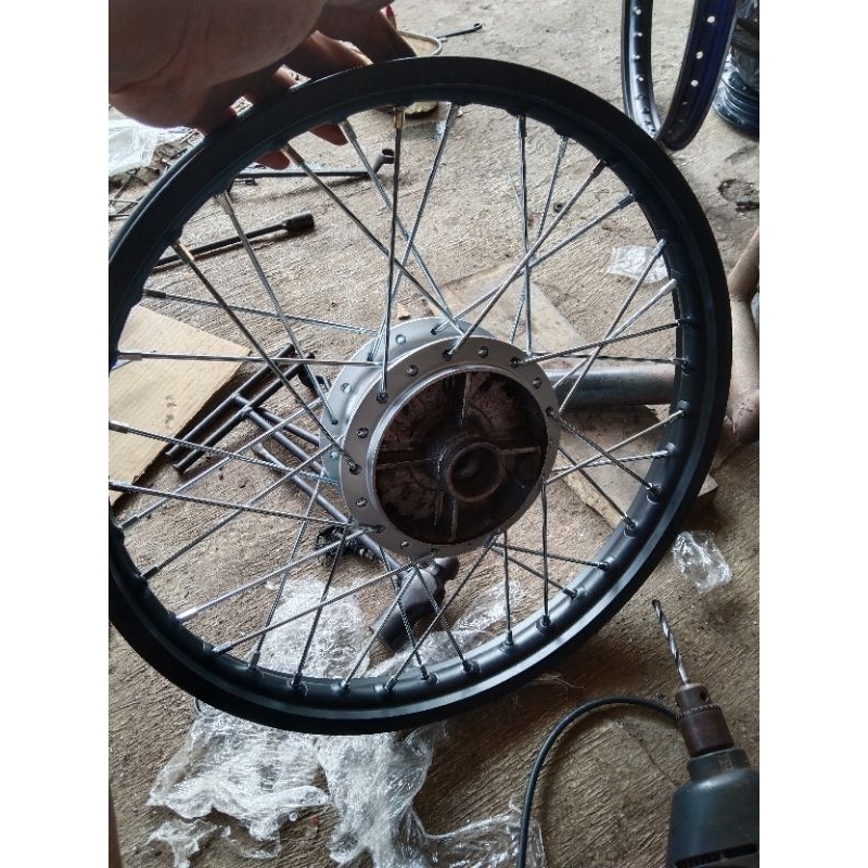 velg belakang satria fu