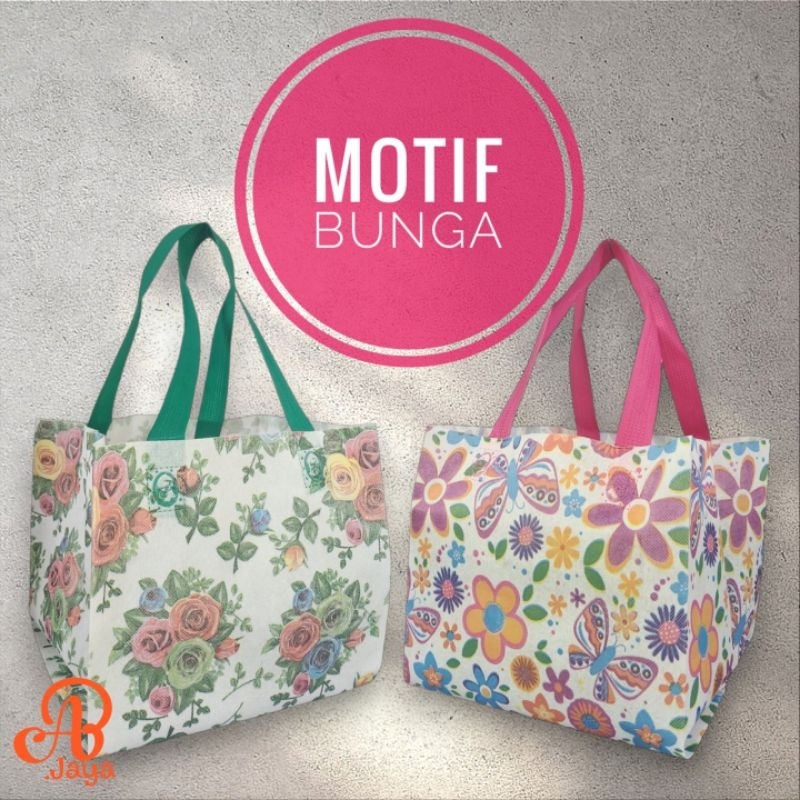 

TAS SPUNBOND BOX FULL MOTIF BUNGA UKURAN 22x22 cm ( 1 LUSIN ISI 12 TAS )