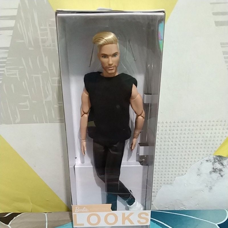 Barbie Looks Ken Model #5 Mattel