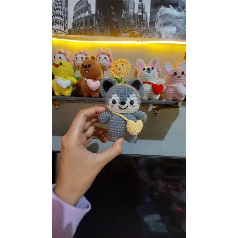 Gantungan kunci amigurumi baby wolfchan SKZOO hand made