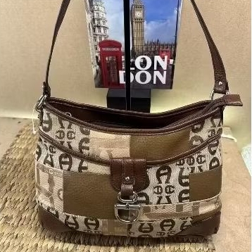 ETIENNE AIGNER SHOULDER BAG (preloved)