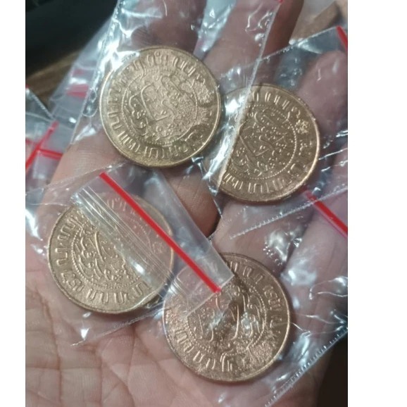 4 Keping Koin Lama Jaman Belanda 2-1/2 Cent Cocok untuk kerokan - Kerikan Bekas Sudah Dibersihkan si