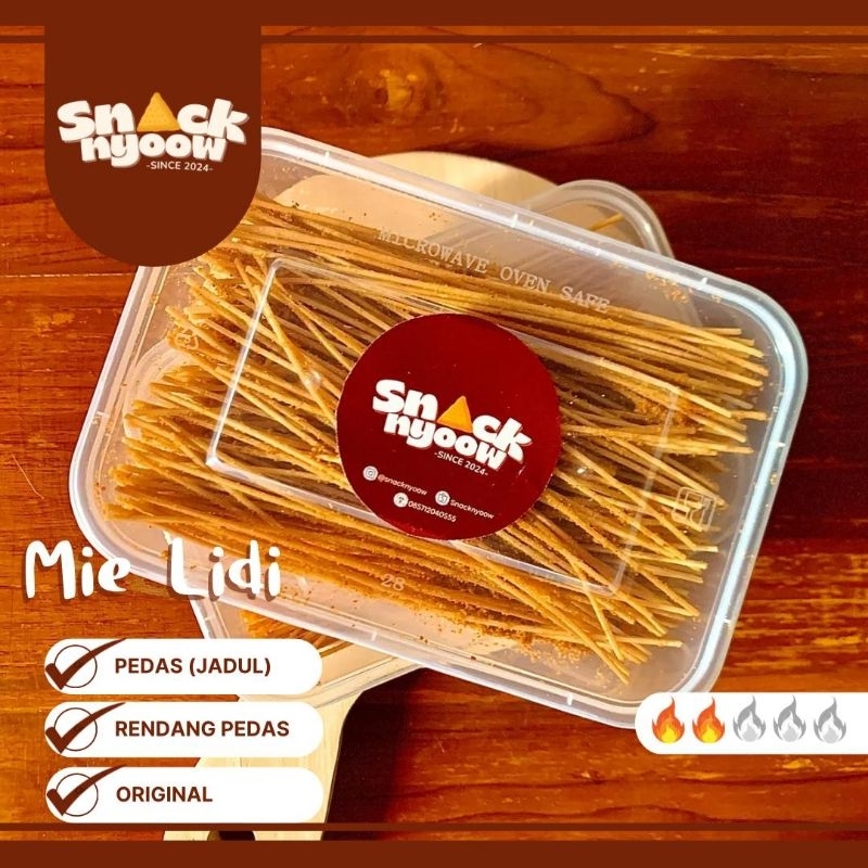 

Snacknyoow Mie Lidi 100gr Makanan Ringan Cemilan Pedas