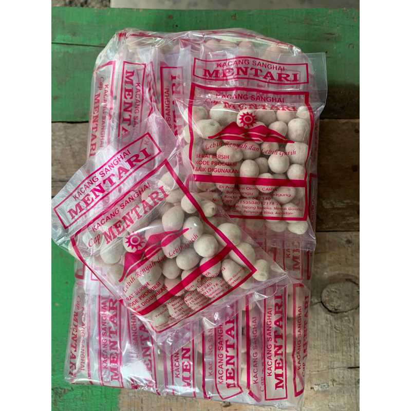 

kacang atom/sanghai mentari 1 bal isi 20pcs berat 35gr per 1pcs