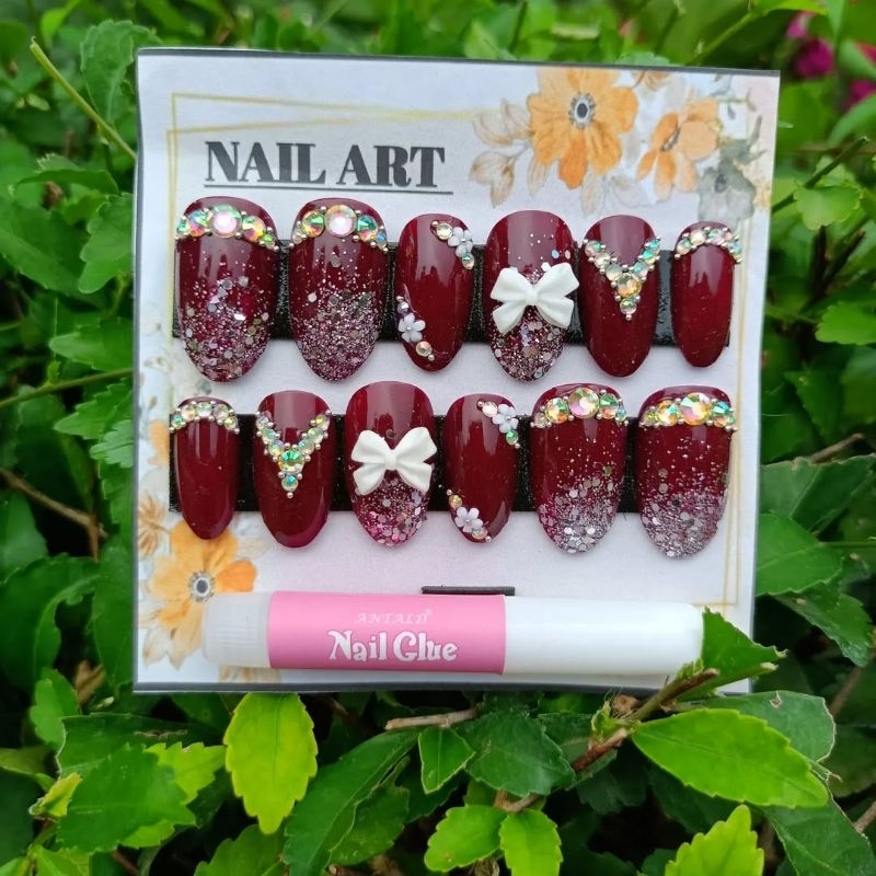 kuku palsu wedding / kupal wedding / kuku palsu maroon / nail art / kuku palsu by Selvy nail art