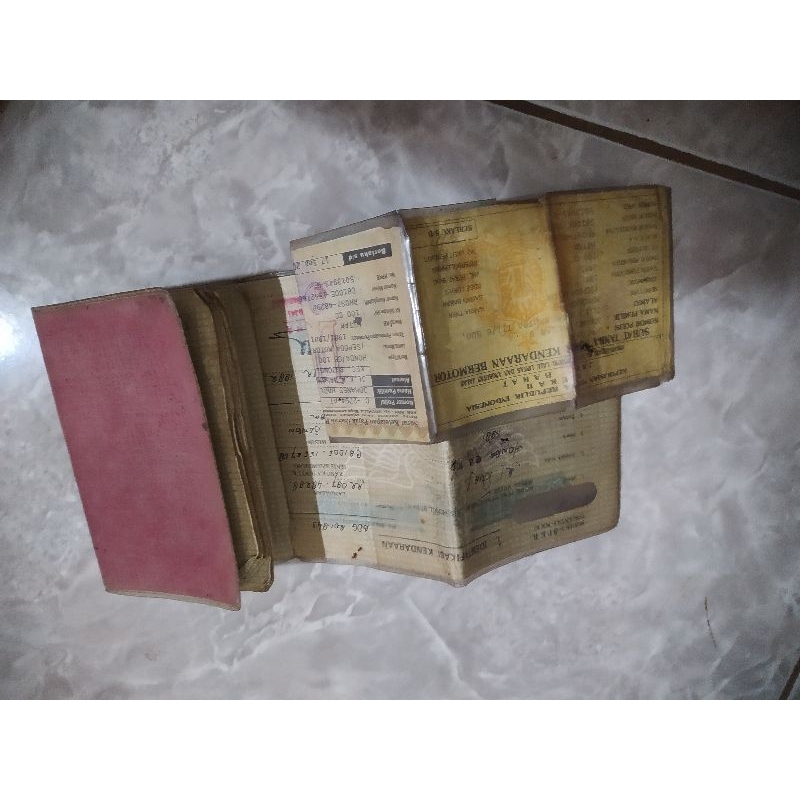 Surat Surat CB 100 Plat D