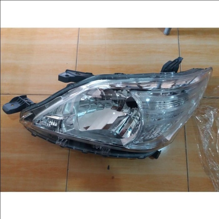 Lampu Besar Head Lamp Innova 2012 2013 2014 2015