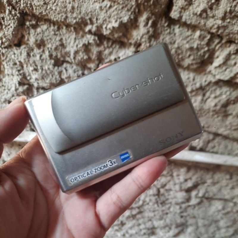 SONY DSC T-1