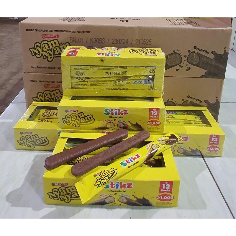 

nyam nyam stikz 1box isi 12pcs