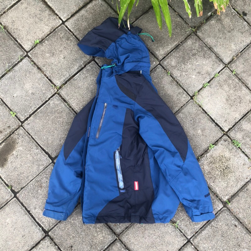 outdoor windstopper gorpcore second bekas not arcteryx