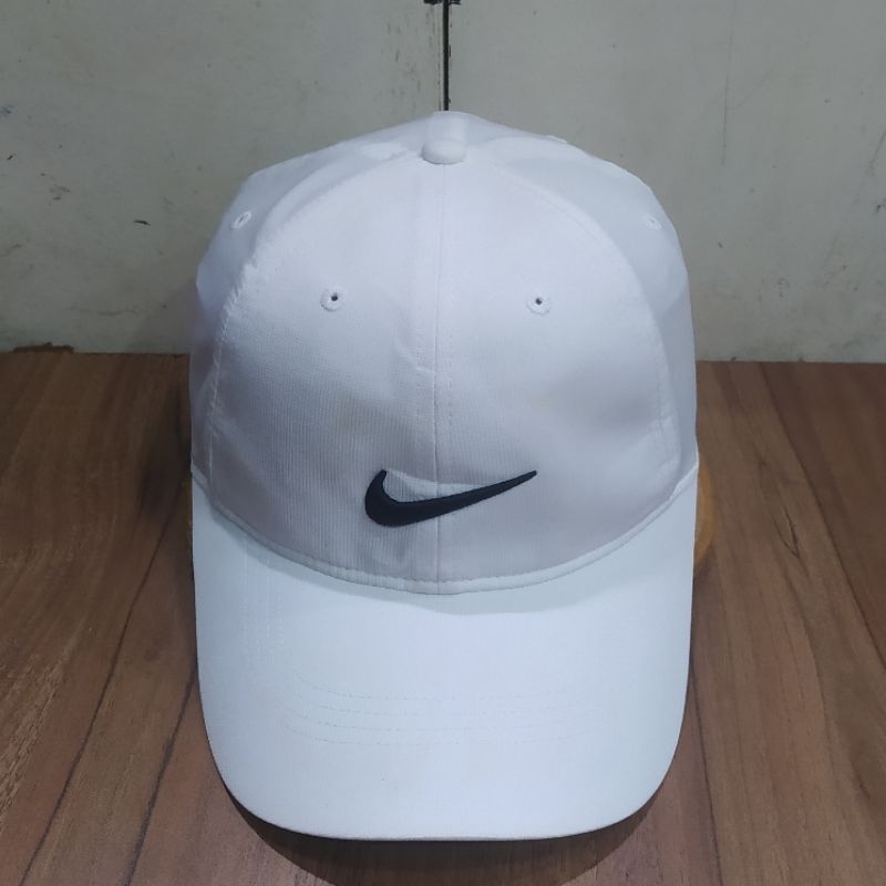 TOPI NIKE GOLF PUTIH ORIGINAL