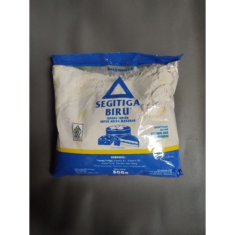 

Tepung Terigu Segitiga Biru 500 gr