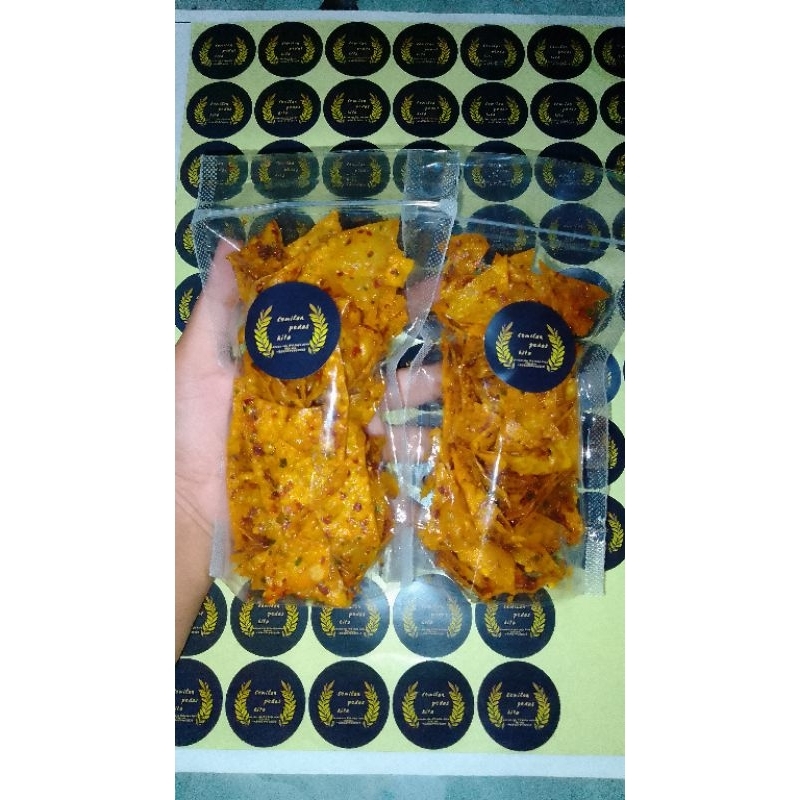 

PANGSIT PEDAS DAUN JERUK, pedas daun jeruk dan original