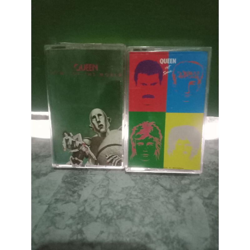 kaset queen sepaket news of the wordl&hot space