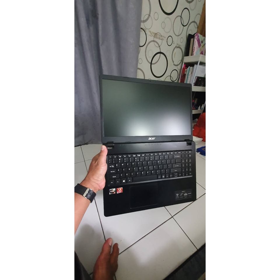 Laptop Gaming & Editing Acer Aspire 3 A315 - 42 Ryzen 3 3200U