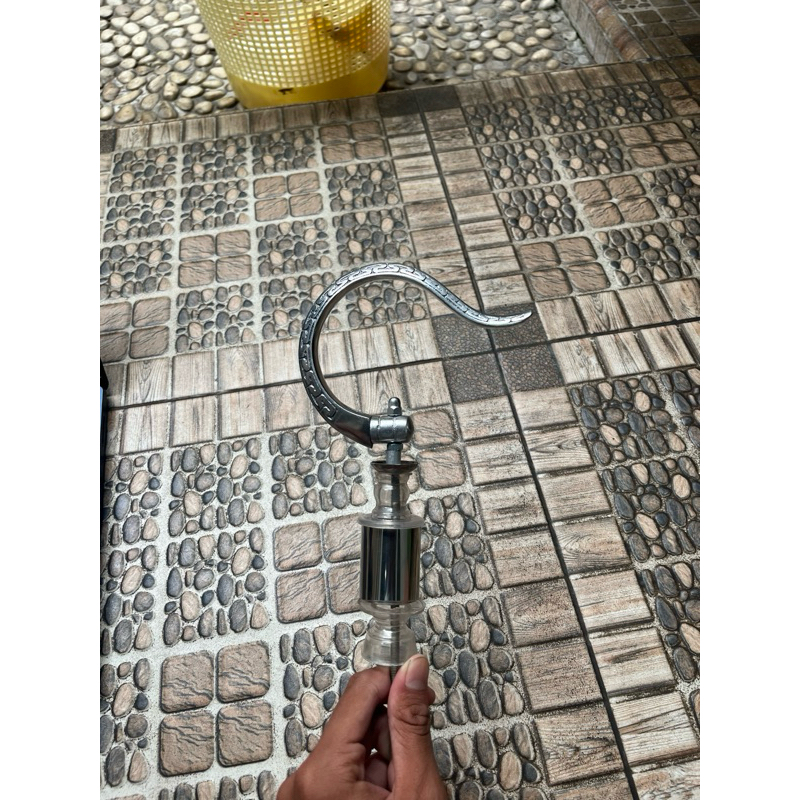 Gantungan Lipat Cungkok + Pion Tabung