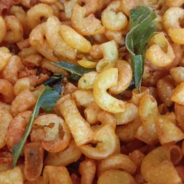 

CAMILAN MAKRON USUS DAUN JERUK