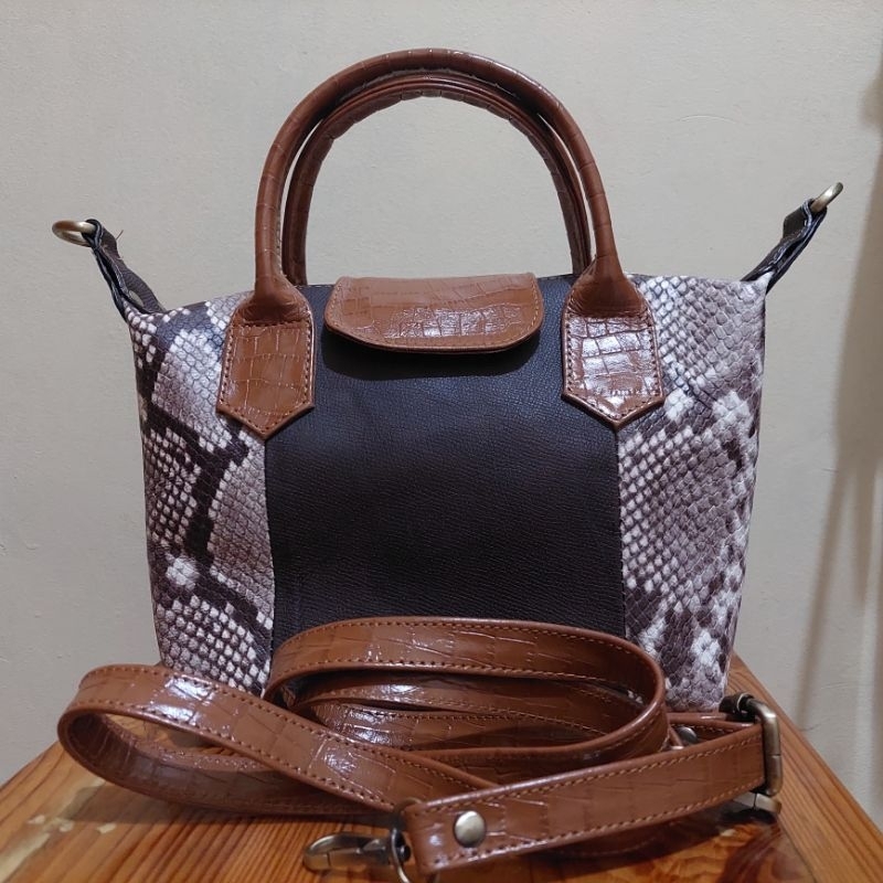 Tas LC 𝐊𝐔𝐋𝐀𝐒, motif ular (24x9x17)