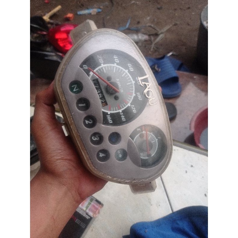 spedometer Jupiter Z lama 2002-2005