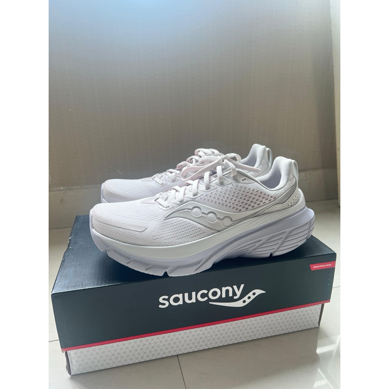 Saucony Women's Guide 17