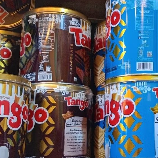 

WAFER TANGO KALENG